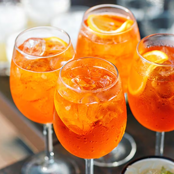 copas de Aperol Spritz